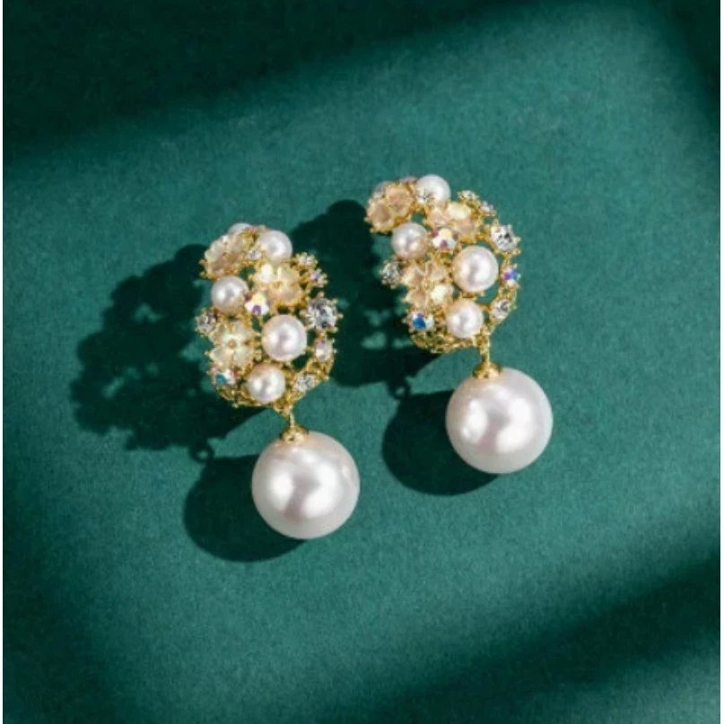 Lumora Pearl Elegance - Image 3