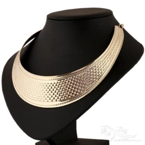 Women's metal thread Semi-Circle Statement Pendant Chain Choker